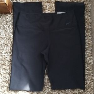 Nike Legend Skinny Fit Leggings
